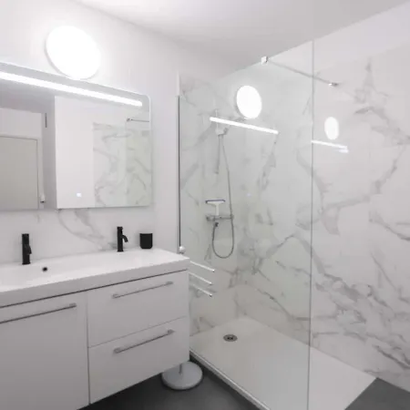 Bel Renove, Calme, Proche Centre Et Plage, Balcon, 2 Chambres, Commerces A 150m - Fr-1-4-685 Apartment *